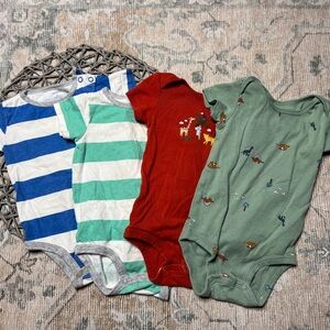 Bundle baby boy Carter’s bodysuits